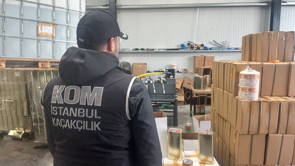 Çatalca’daki Depoda Büyük Kaçak Alkol Operasyonu: Binlerce Litre ve Ekipman Ele Geçirildi