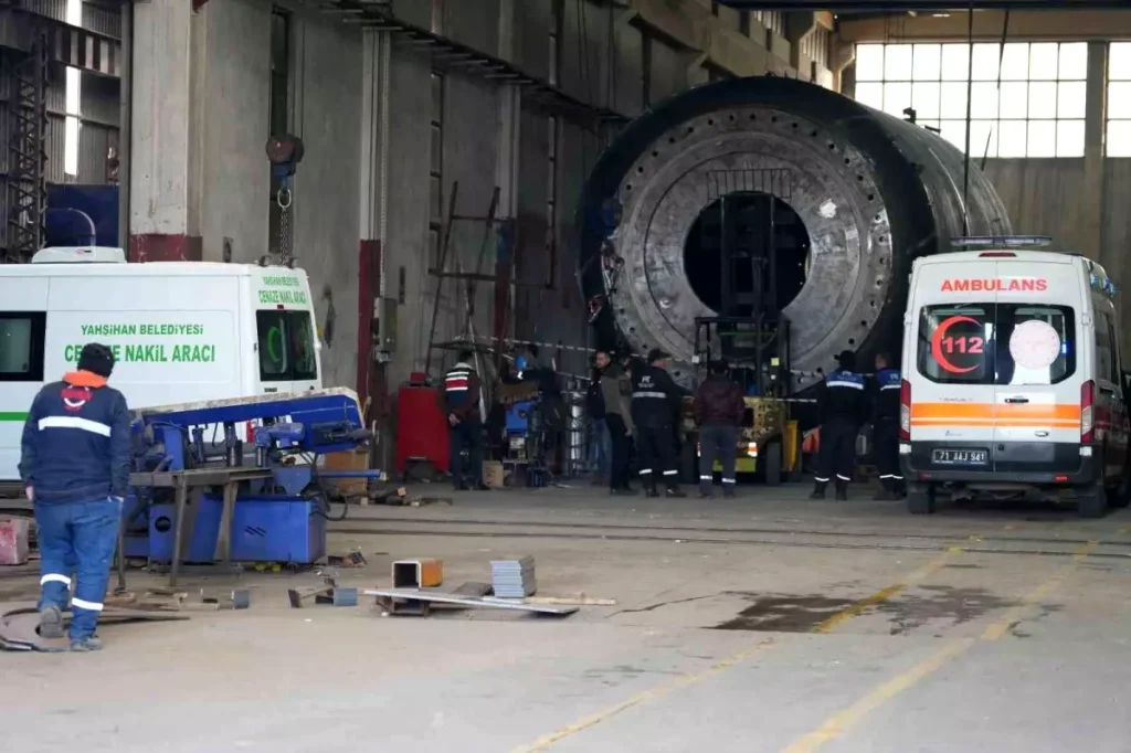 Kırıkkale’de Fabrikada İş Kazası: İki Emekçi Hayatını Kaybetti