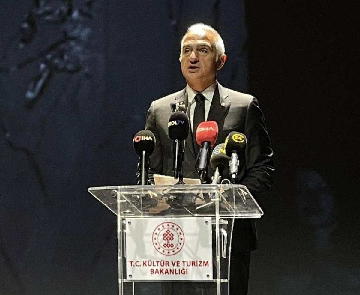 Görüşler ve Anılar