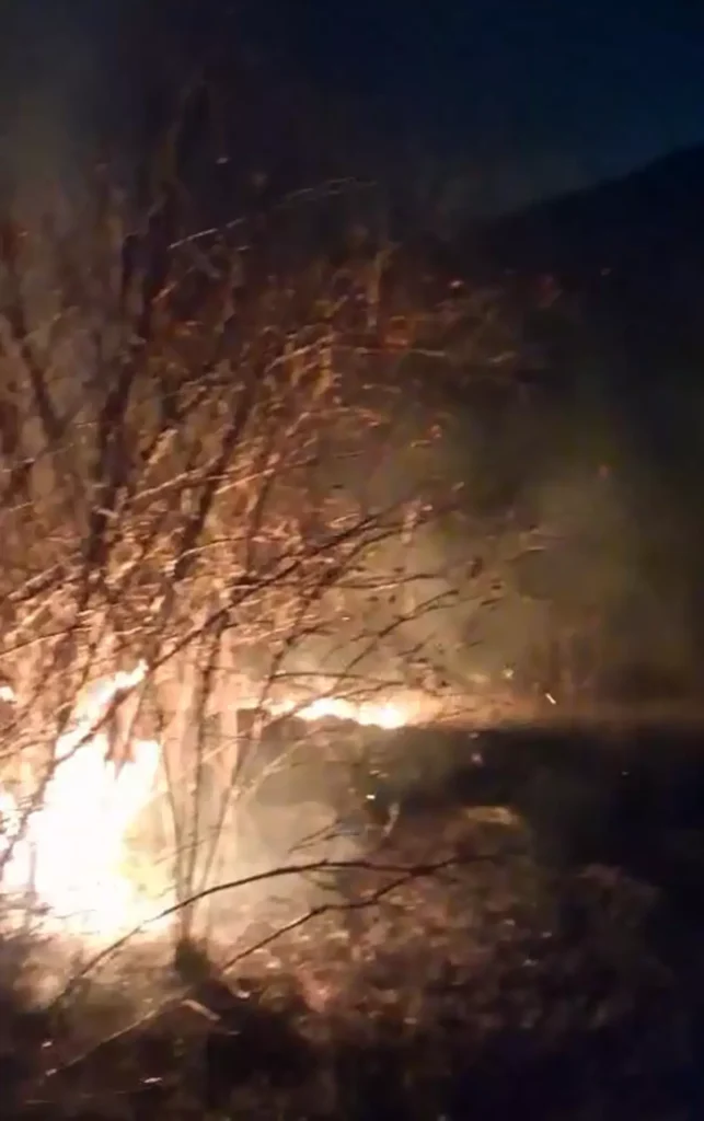 Oltu’da Çıkan Yangın Takımlar Tarafından Söndürüldü