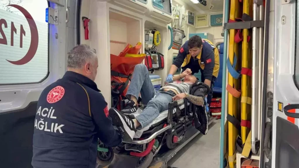 Samsun’da Motosiklet Üzerinde Oturan Gençler Silahlı Hücuma Uğradı