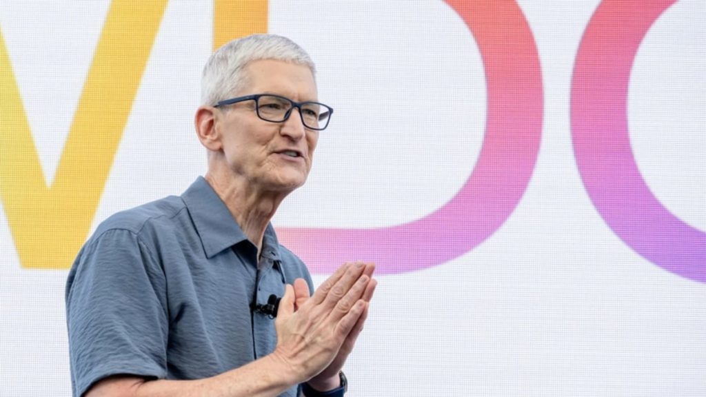 Tim Cook’un Görev Değişikliği ve Apple’daki Üst Düzey Yeniden Yapılanma