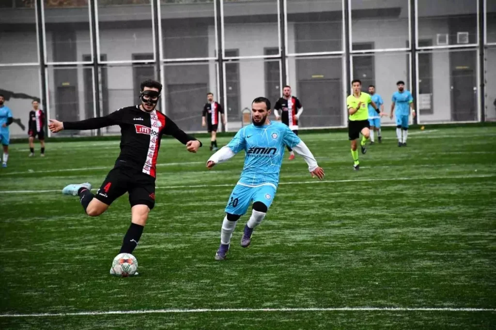 Döğerspor Galibiyetiyle Derbiyi 1-0 Kazandı — Kritik Anlar ve Maçın Öne Çıkanları