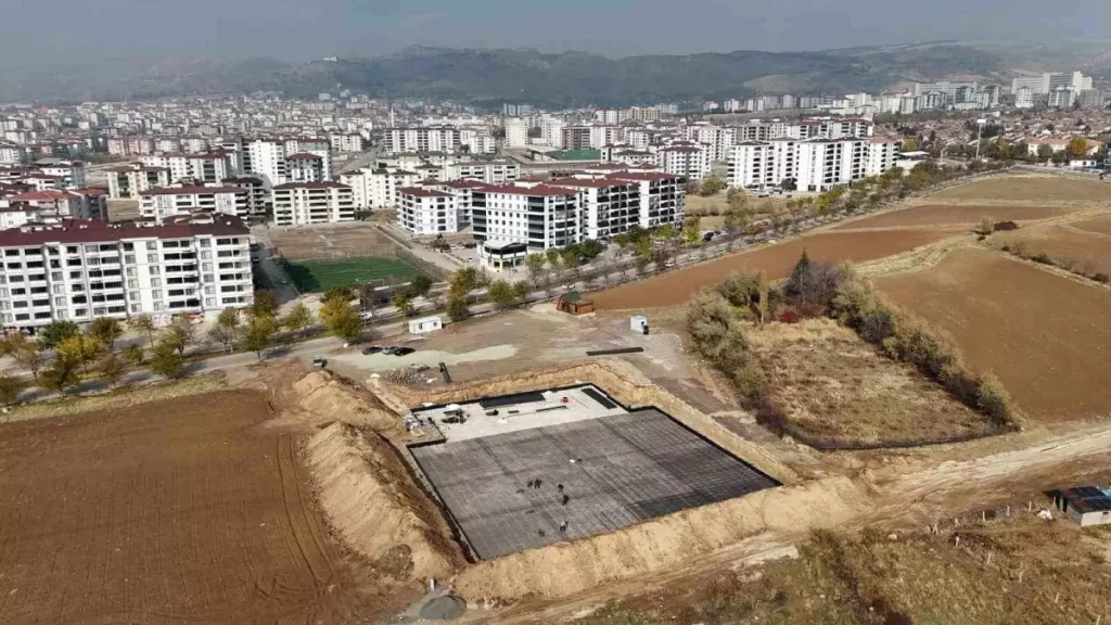 Elazığ’da Yeni Yarı Olimpik Yüzme Havuzu İnşaatı Başlıyor: Bölgeye Modern Spor Tesisi Geliyor