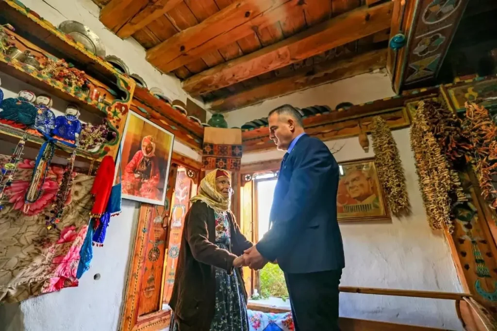 Fatmana ‘Ölmeden valiyi görmek istiyorum’ dedi, hayali gerçek oldu