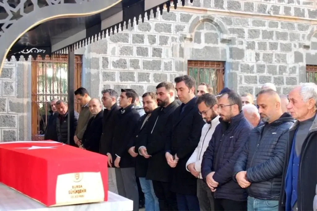 Giresun’da trafik kazasında hayatını kaybeden bekçi toprağa verildi