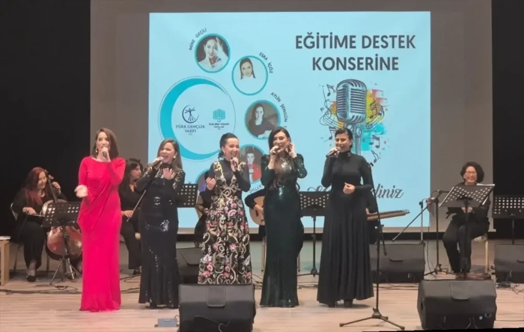 İstanbul’da “Eğitime Takviye Gecesi” konseri düzenlendi