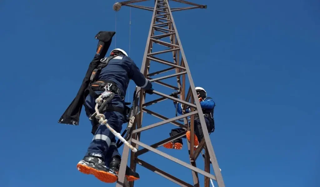 Kuvvetli coğrafyada büyük muvaffakiyet: Aras Elektrik tüketici memnuniyetinde dorukta