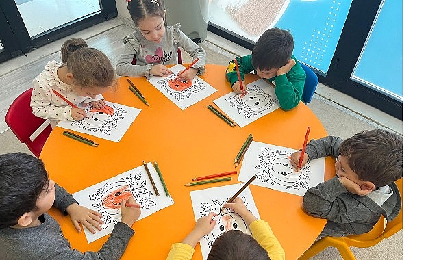 Memnun anneler, memnun çocuklar yetiştirir