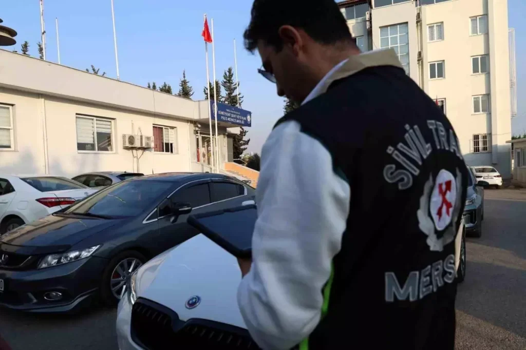 Mersin’de Düğün Konvoyuna Uygulanan Ceza: 8 Kişi Hakkında Adli İşlem Başlatıldı