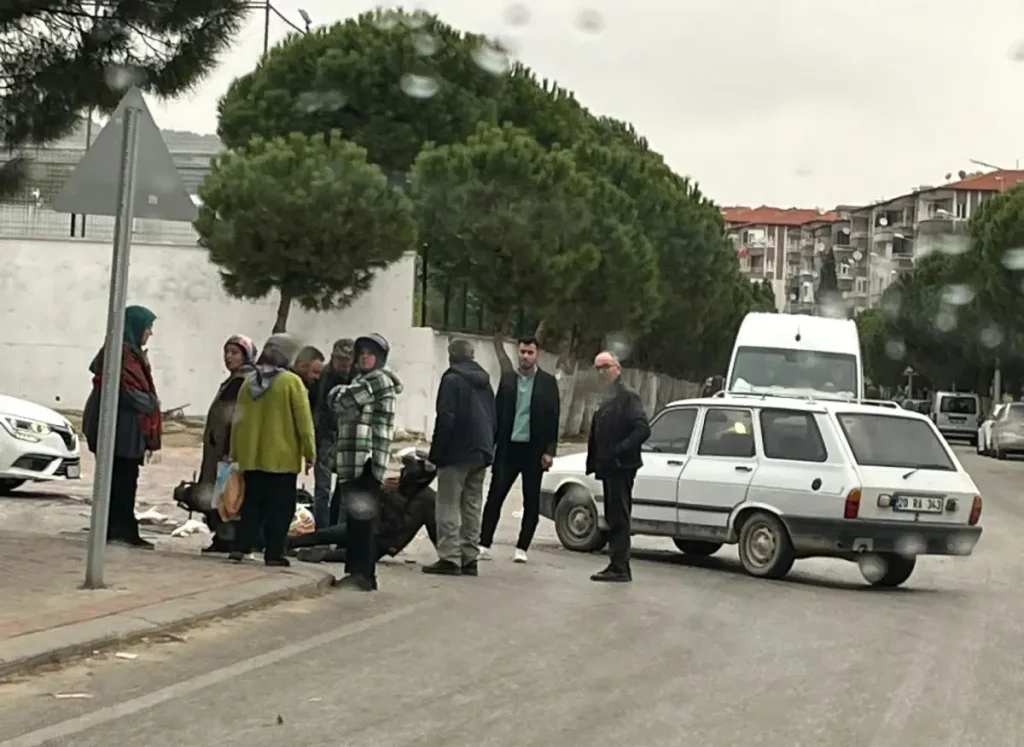 Motosiklet ve arabanın karıştığı kazada 1 kişi yaralandı