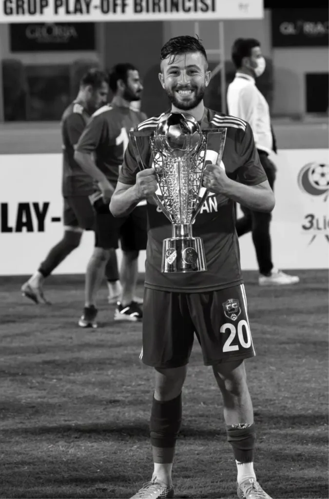 Silahlı hücuma uğrayan Erzincansporlu eski futbolcu hayatını kaybetti