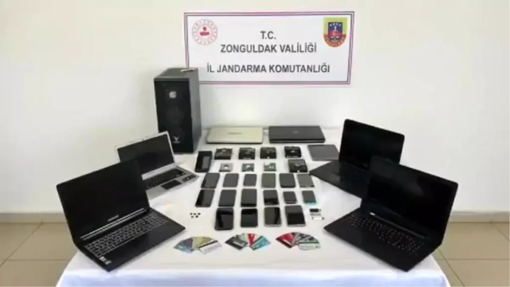 Zonguldak merkezli “sınavsız ehliyet” dolandırıcılığı operasyonu: 10 gözaltı
