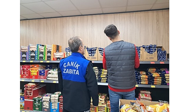 Canik Zabıtasından Sıkı Kontrol