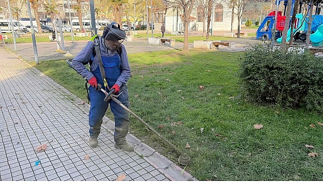 Gemlik Belediyesi’nden Ağır Mesai