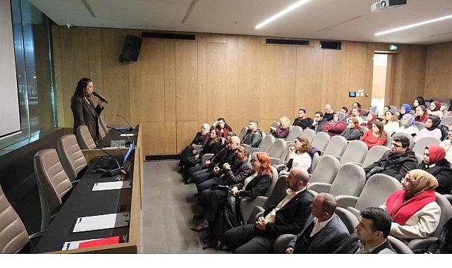 İnegöl Belediyesi’nden Otizm Farkındalığını Arttıran Seminer