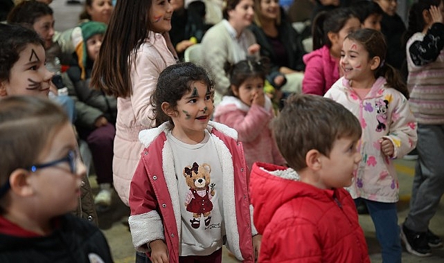 Lider Çerçioğlu Söke’de Çocukları Yarıyıl Karne Şenliği ile Buluşturdu