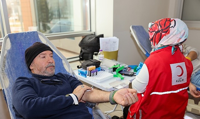 Selçuklu Belediyesi Çalışanı ve Vatandaşlardan Kan Bağışı Kampanyasına Dayanak