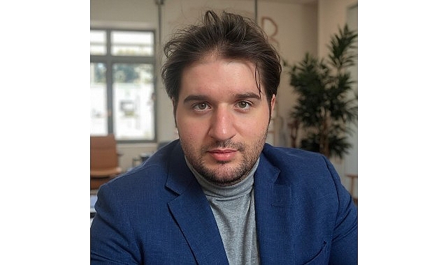 Yapay Zekâ Göç İdaresinde Tesirli Ancak Riskli: “Denetimsiz Algoritmalar Hak İhlallerine Yol Açabilir”