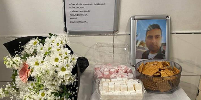 43 yaşındaki tıbbi sekreter, kalbine yenik düştü