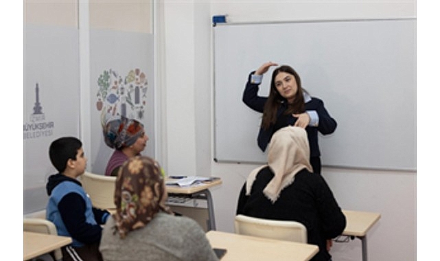 Büyükşehir’den gebelikten 3 yaşına kadar fiyatsız sıhhat ve eğitim takviyesi