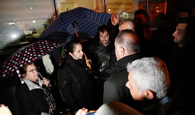 İBB Başkanvekili Nuri Aslan Sarsıntı Bölgesinde: Adıyaman’da 04.17 Yürüyüşüne Katıldı