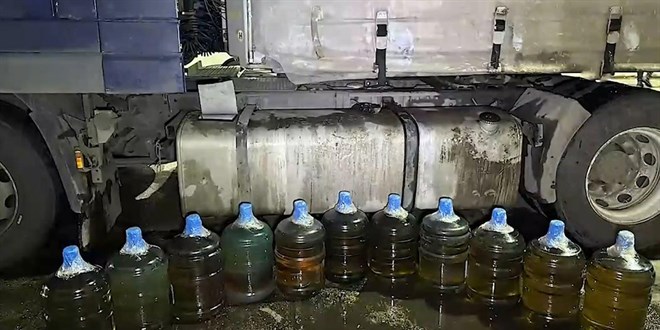 İstanbul’da tırda 183 litre uyuşturucu yakalandı