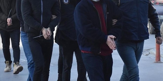 Kabahat örgütlerine bilgi sızdıran 17 şüpheliye gözaltı kararı