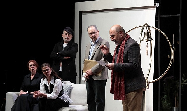 Kentin Tiyatrosu “Bir Halk Düşmanı” Oyunuyla Güngören’de