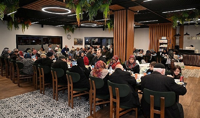 Lider Kocaman, Ramazan Rahmetini Kartepe’nin Çınarlarıyla Paylaştı