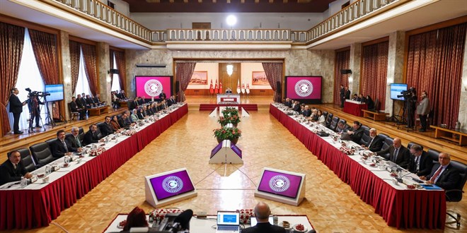 Tarihi kurulda sona gerçek