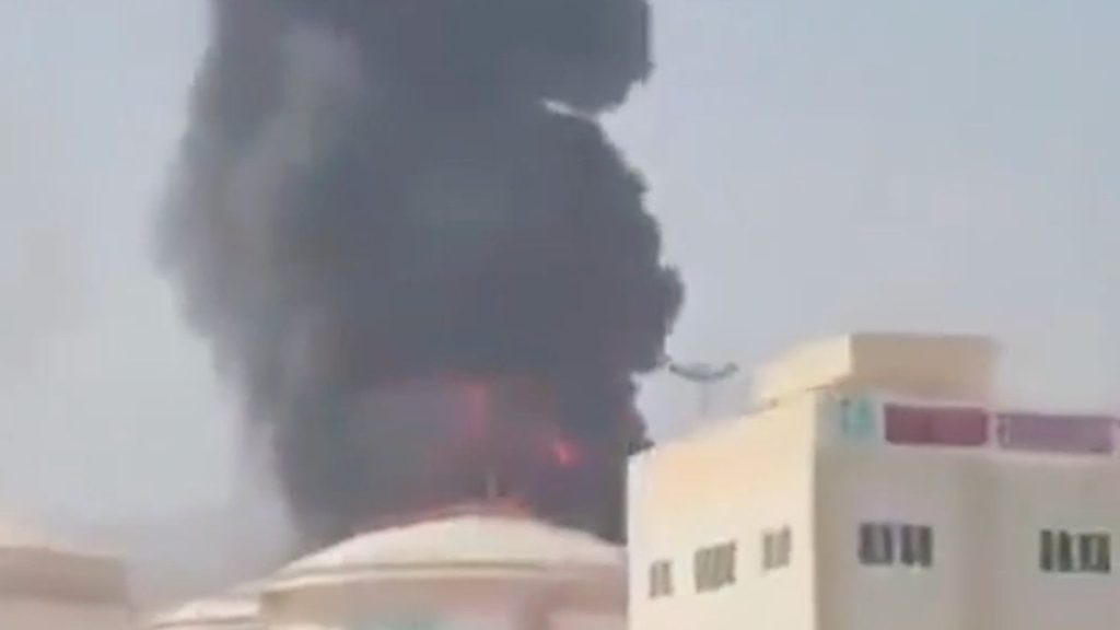 İran’a ilişkin İHA, Birleşik Arap Emirlikleri’ndeki petrol alanını vurdu