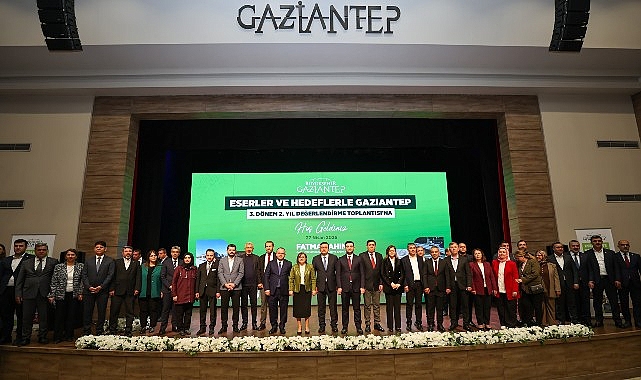 Fatma Şahin Dev Projeleri Tek Tek Açıkladı: Gaziantep’te Metrodan Aile Kütüphanesine Yeni Periyot