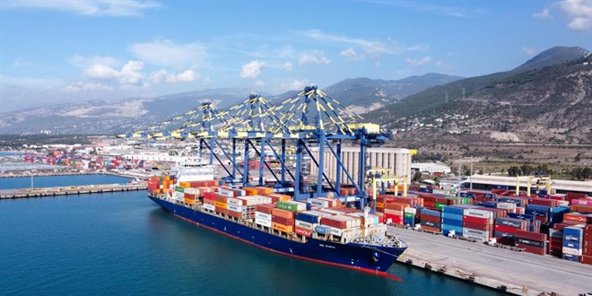 Yeni vergi düzenlemesi ile Türkiye transit ticaret merkezi olacak