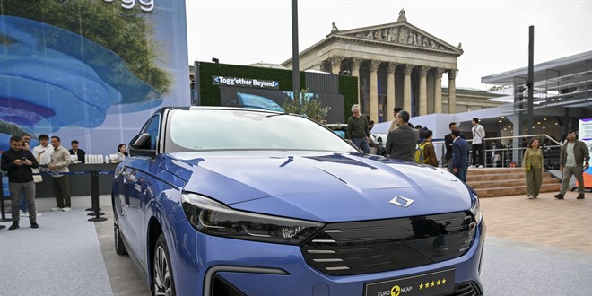 Yollardaki elektrikli araç sayısı 411 bini geçti