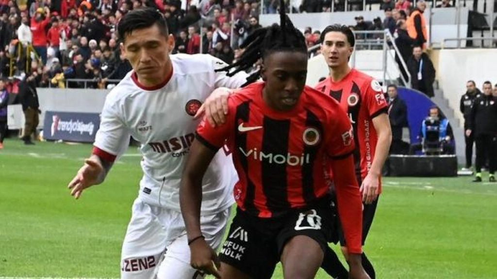 6 puan değerinde 3 maç… Süper Lig’de 4 maç sonunda 1 takım bugün küme düşebilir