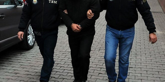 Ankara merkezli FETÖ operasyonu: 7’si aktif kamu çalışanı 24 gözaltı kararı