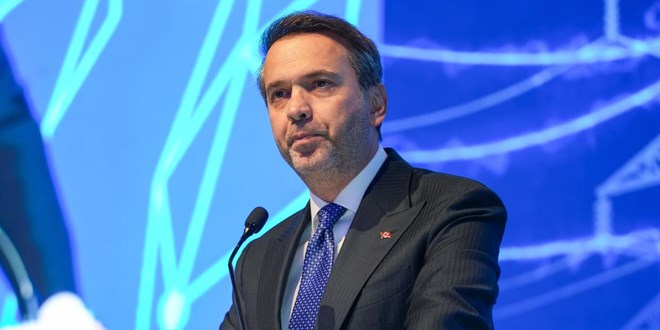 Bakan Bayraktar: Cezayir ile enerji işbirliğimizi daha güçlü bir zemine taşıyoruz