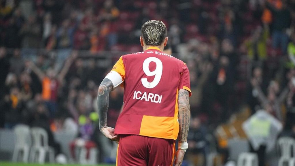 Eşyalarını Milano’ya gönderdi! Son defa taraftarın önüne çıkacak