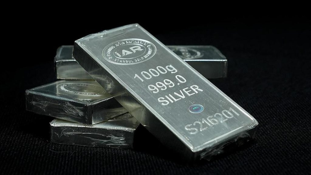 Gümüşte “barış” zelzelesi: 78 dolar eşiği patladı! Yüzde 6’lık dev yükseliş