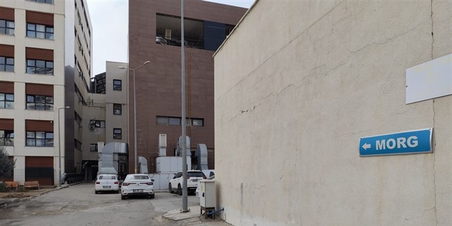 İki aile arasında silahlı, taşlı ve sopalı ‘yol verme’ kavgası: 2 ölü