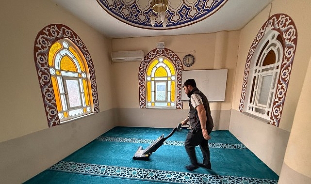 Kartepe’nin Mescitleri Bayram Sabahına Işıl Işıl Giriyor