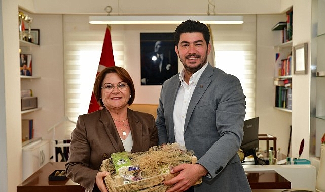 Lider Hatice Gençay, Çevreci Belediyeler Birliği Toplantısında Yer Aldı