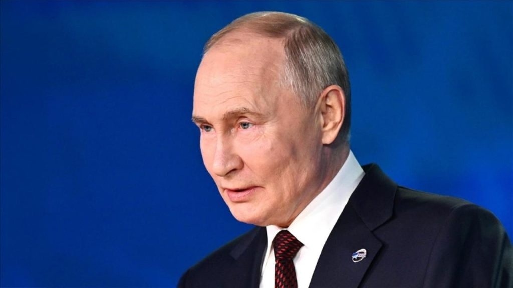 Putin duyurdu! Ukrayna’da süreksiz ateşkes