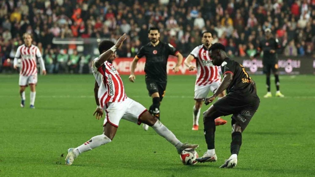 Şampiyonluk beklerken Galatasaray’a soğuk duş: Takımın bir ayağını çukurda bıraktı
