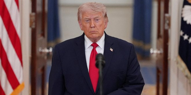 Trump tarihsel olarak en sevilmeyen başkan haline geldi