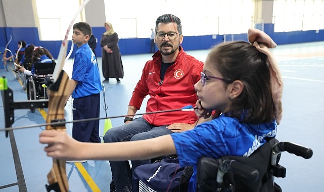 Türkiye’nin birinci Engelli Çocuk Okçuluk Kadrosu Bağcılar’da kuruldu